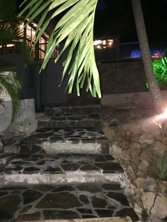 Villa Pelican Lodge Deshaies Exterior photo